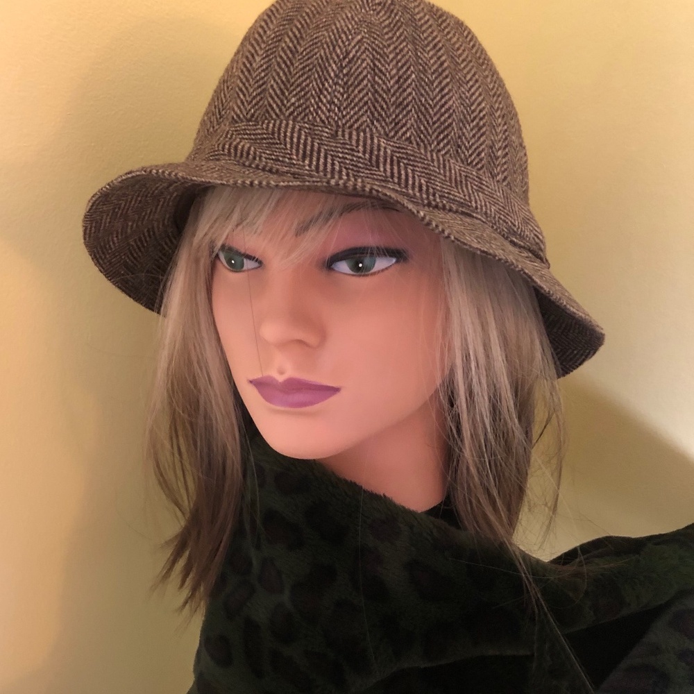 NWOT Herringbone Tote Brand Bucket Hat XL